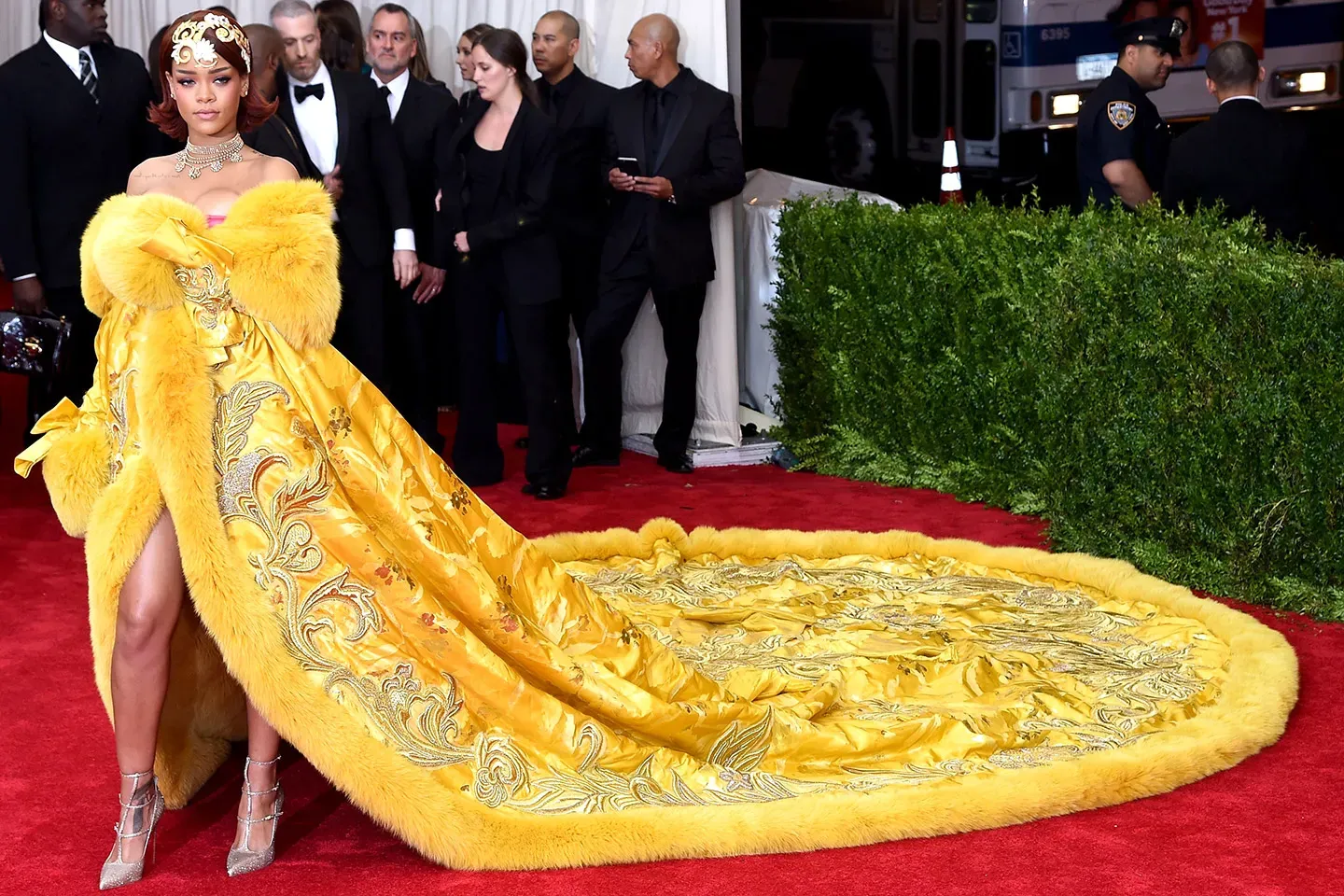 Rihanna absente du Met Gala 2024, découvrez la raison de son annulation ...