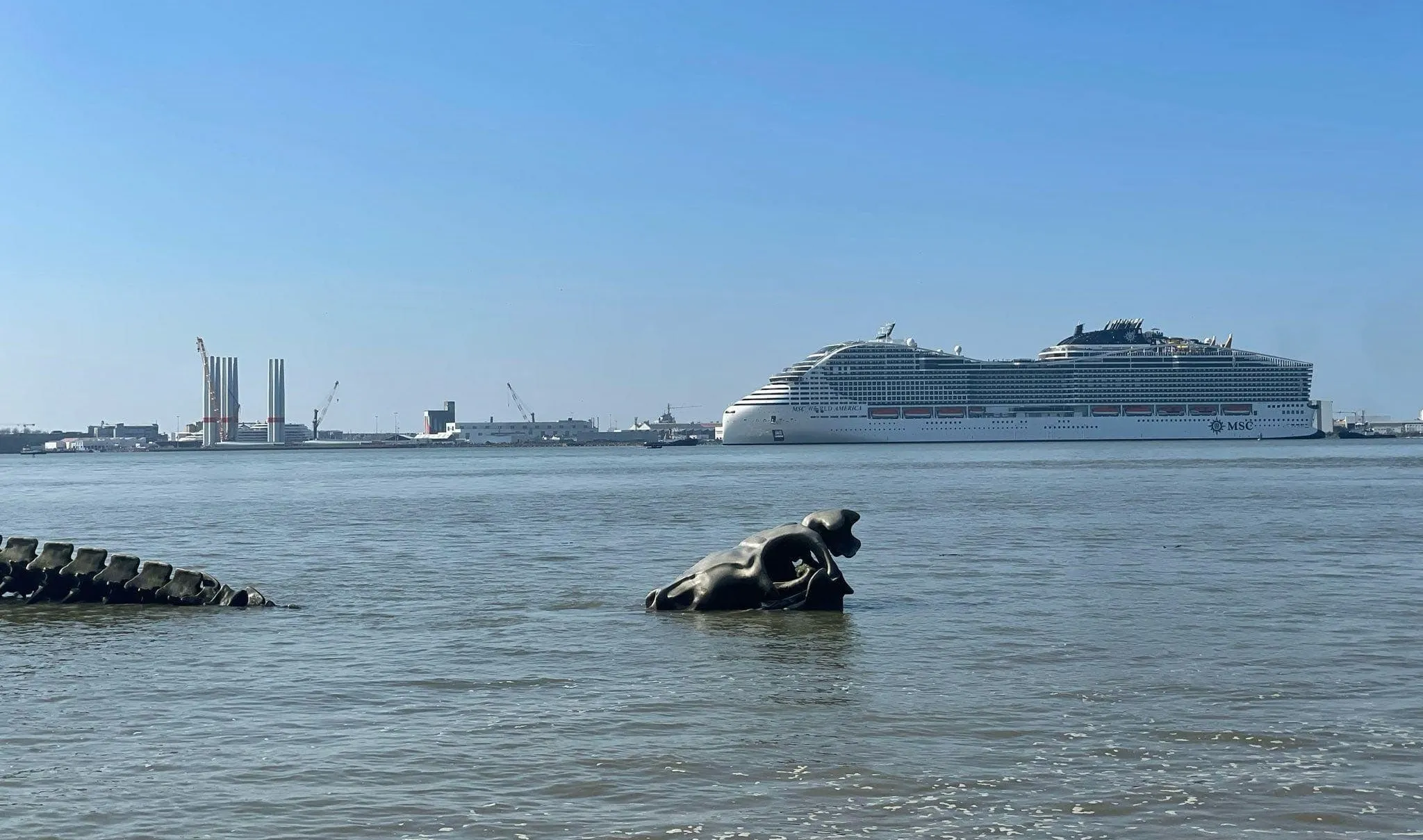 Saint-Nazaire : les sous-traitants des Chantiers de l'Atlantique ont le sourire