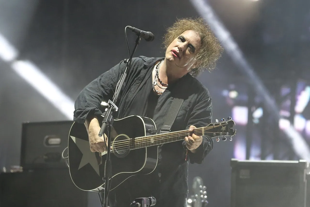 Le nouvel album de The Cure "Implacable" OUI FM