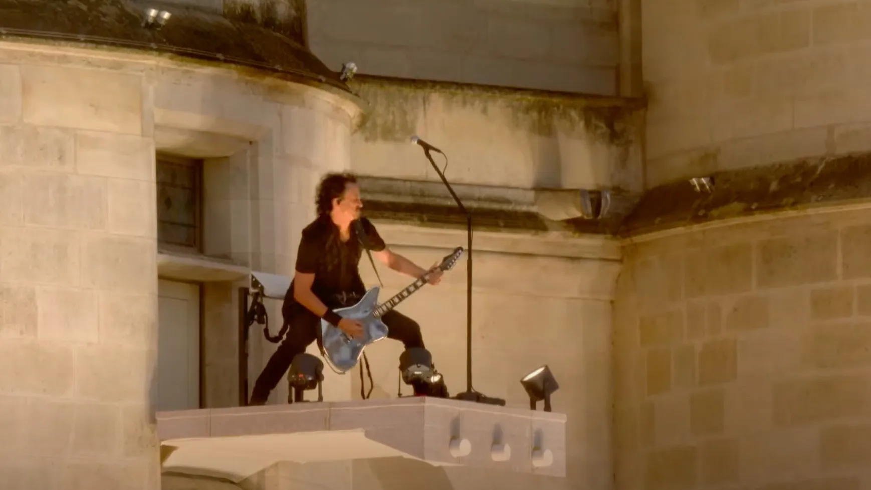 Gojira aux JO le « Ah! Ça Ira! » disponible partout ! OUI FM