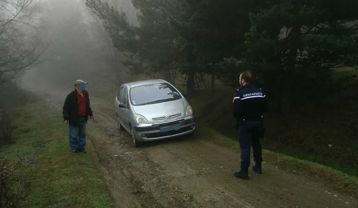  Il va tranquillement faire ses courses en Andorre en plein confinement