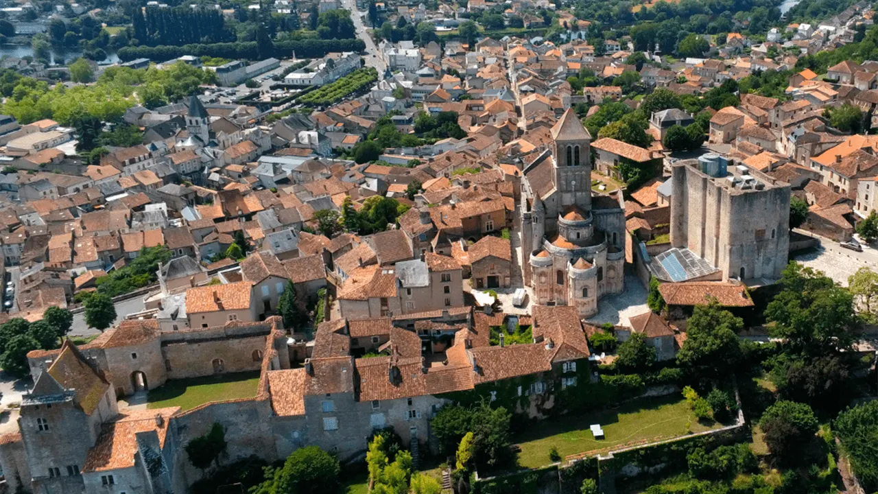 Poitiers les 5 sites incontournables