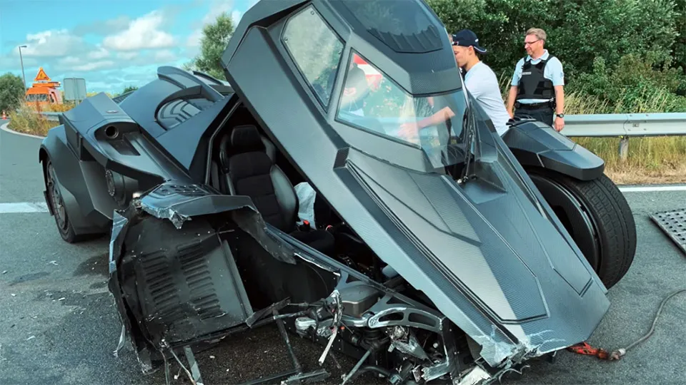 Le Youtuber Sébastien Delanney s’explique après son accident de Batmobile