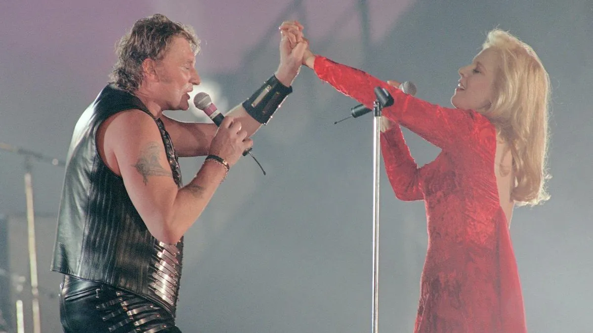 Actus RDL Sylvie Vartan sort 