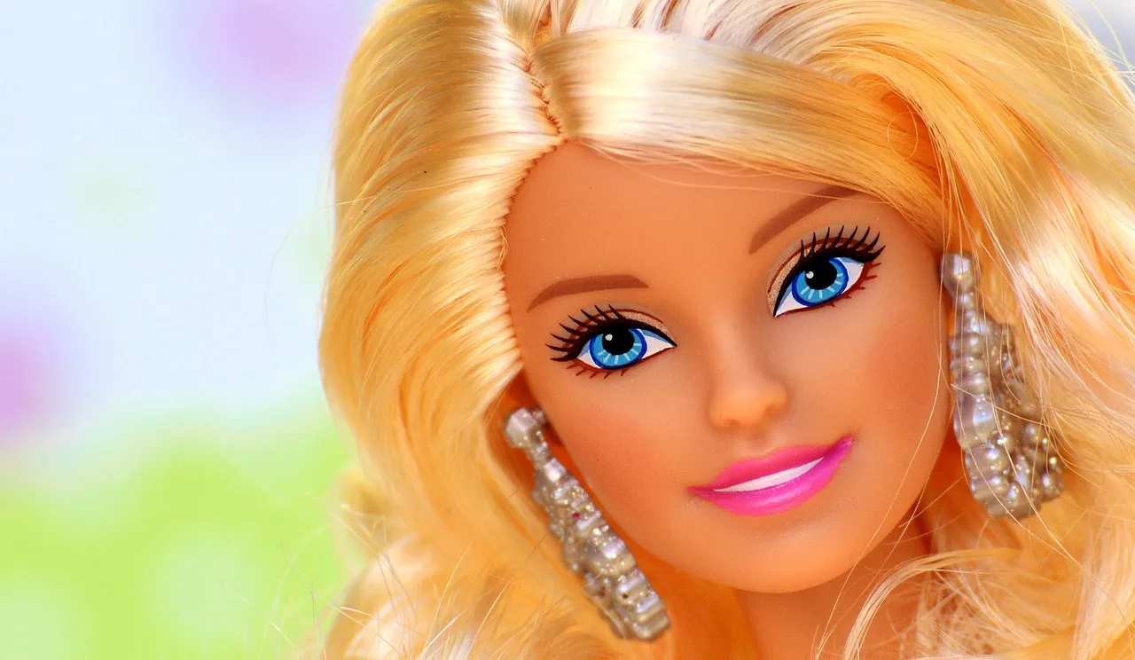 La coiffure de cette Barbie noire suscite l'indignation 