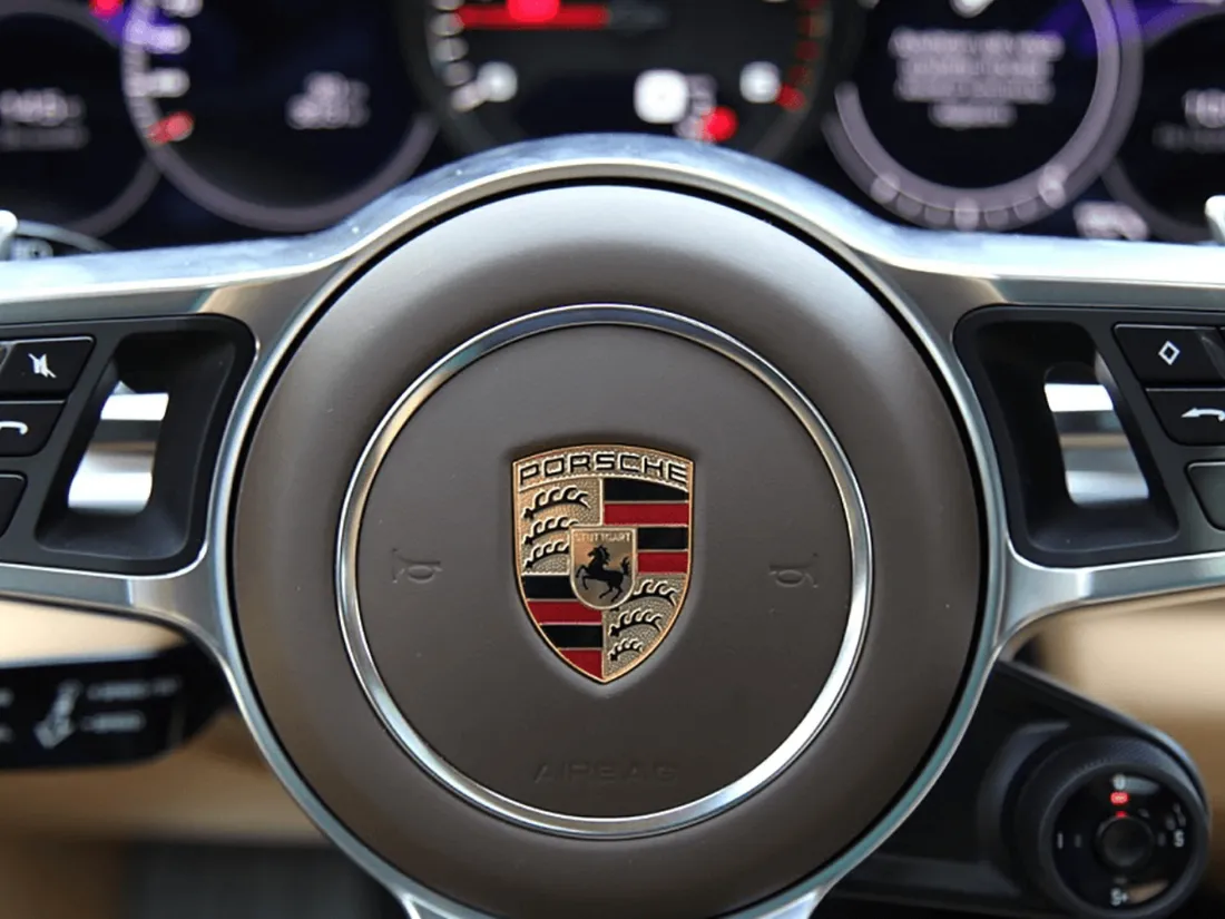 Course poursuite d'Angers jusque dans les Yvelines après le vol d'une Porsche Panamera