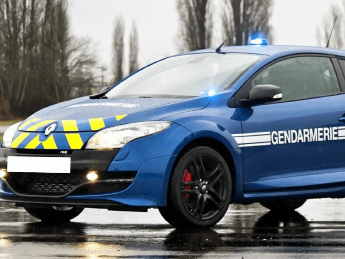 gendarmerie-renault-megane