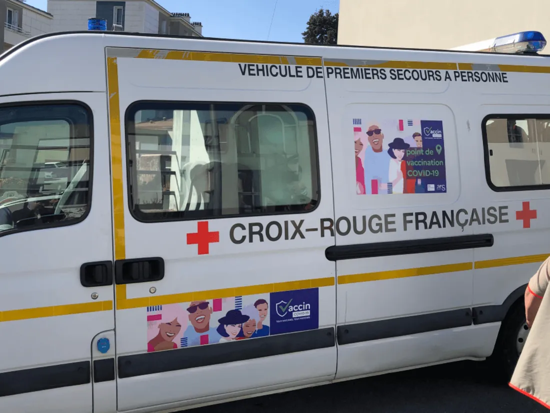 Véhicule de vaccination mobile