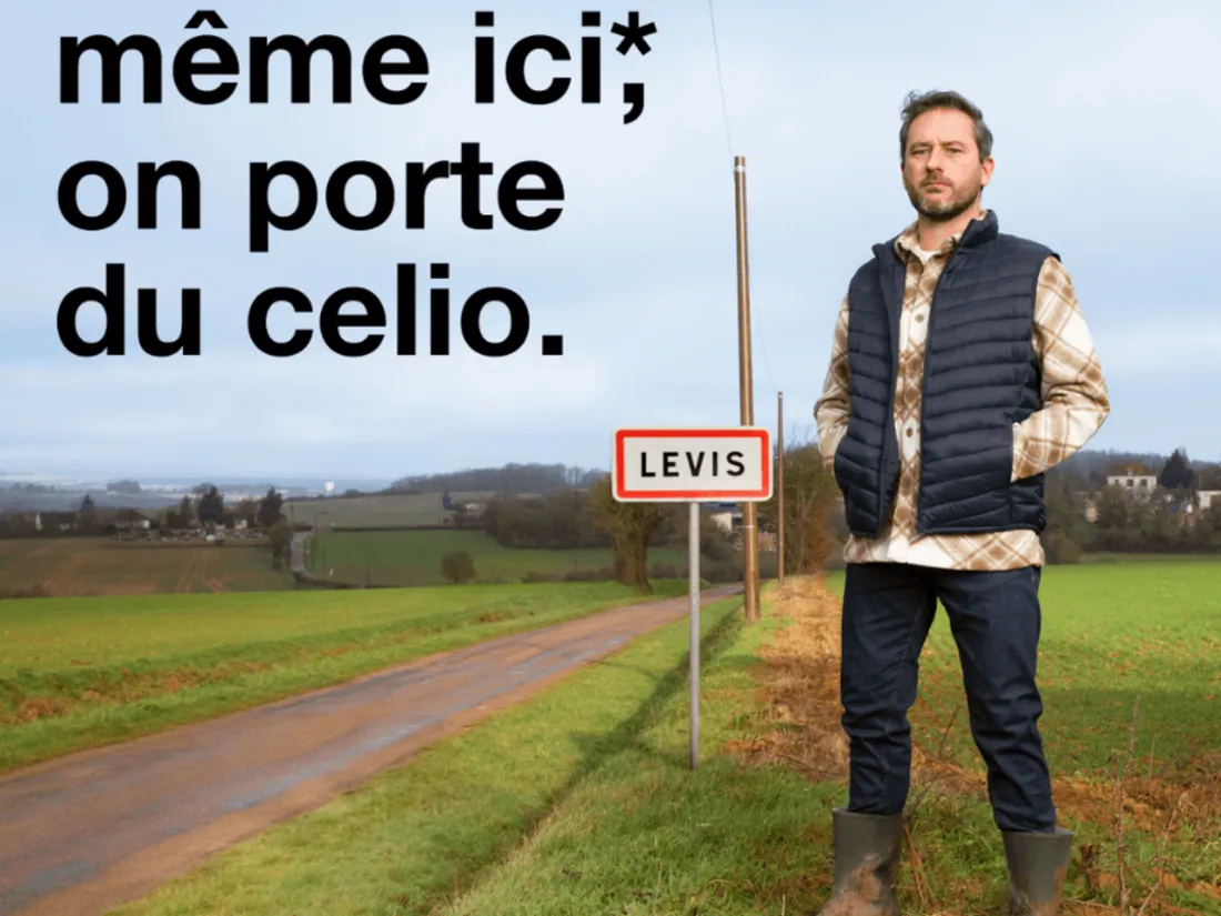 Célio offre des jeans dans la commune de Levis, coup de pub 