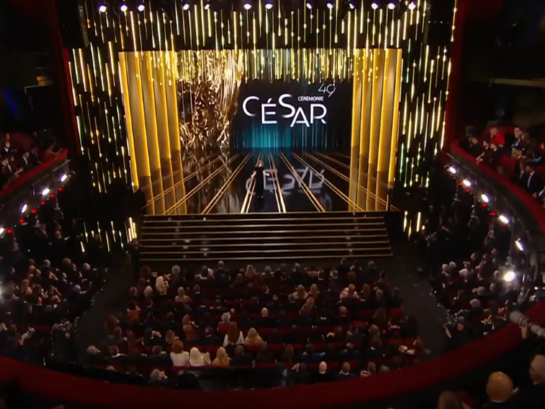 César