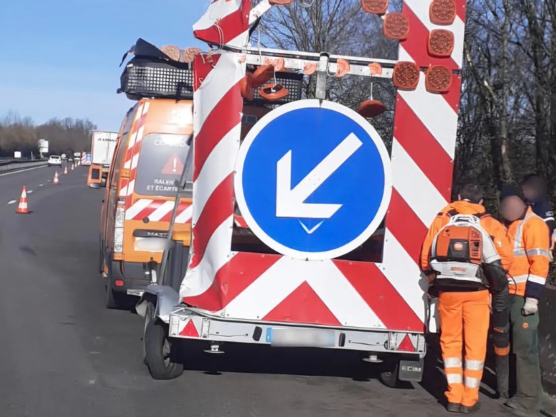 Dispositif de signalement du chantier sur l'A20