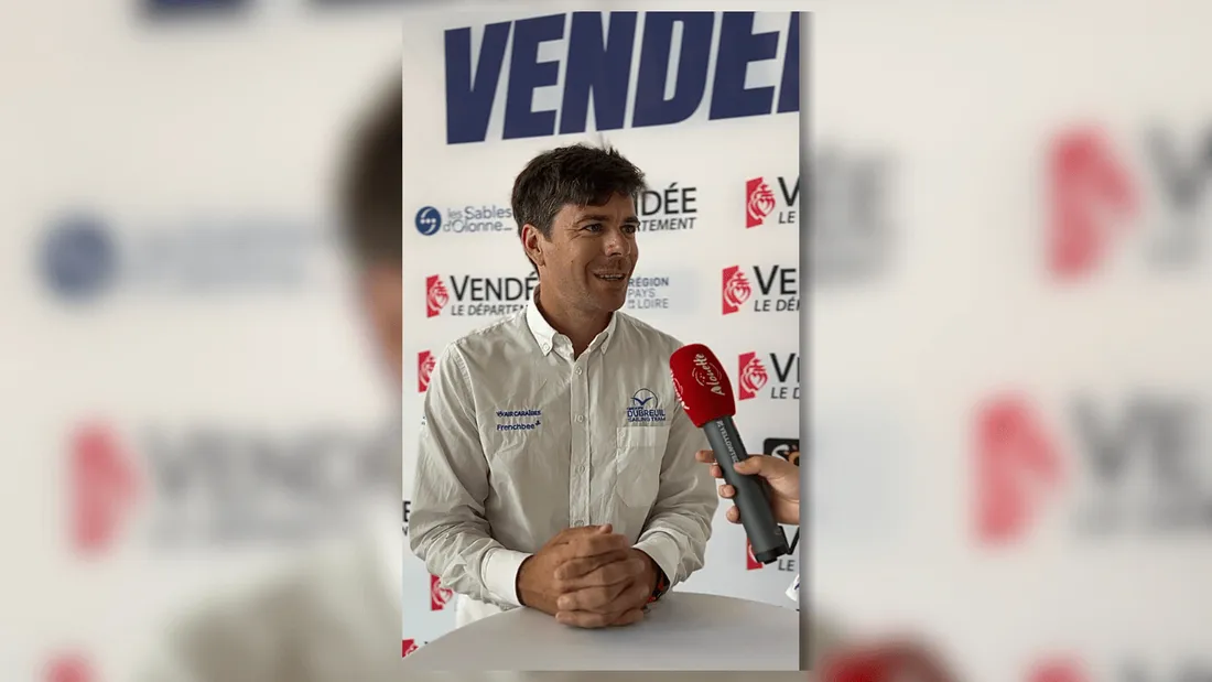 Sébastien Simon clôture Vendée Globe