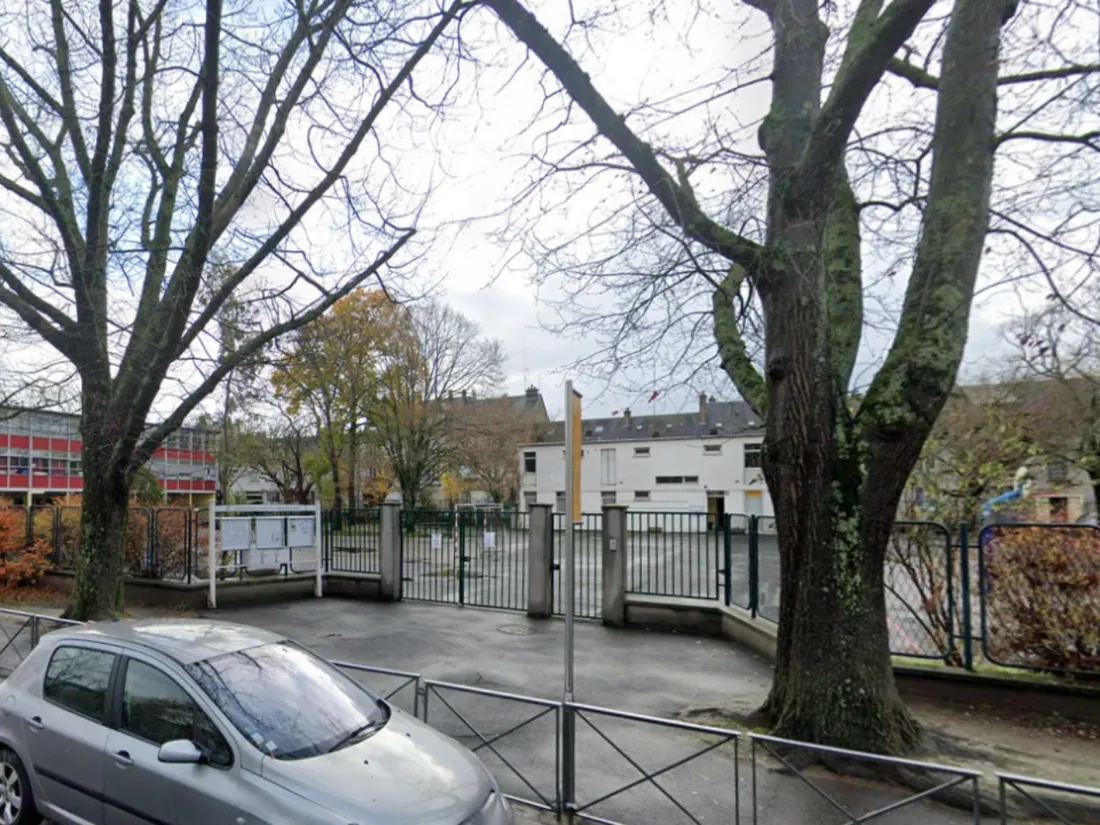 La bombe a été retrouvée pendant les travaux à l'école Claude-Bernard