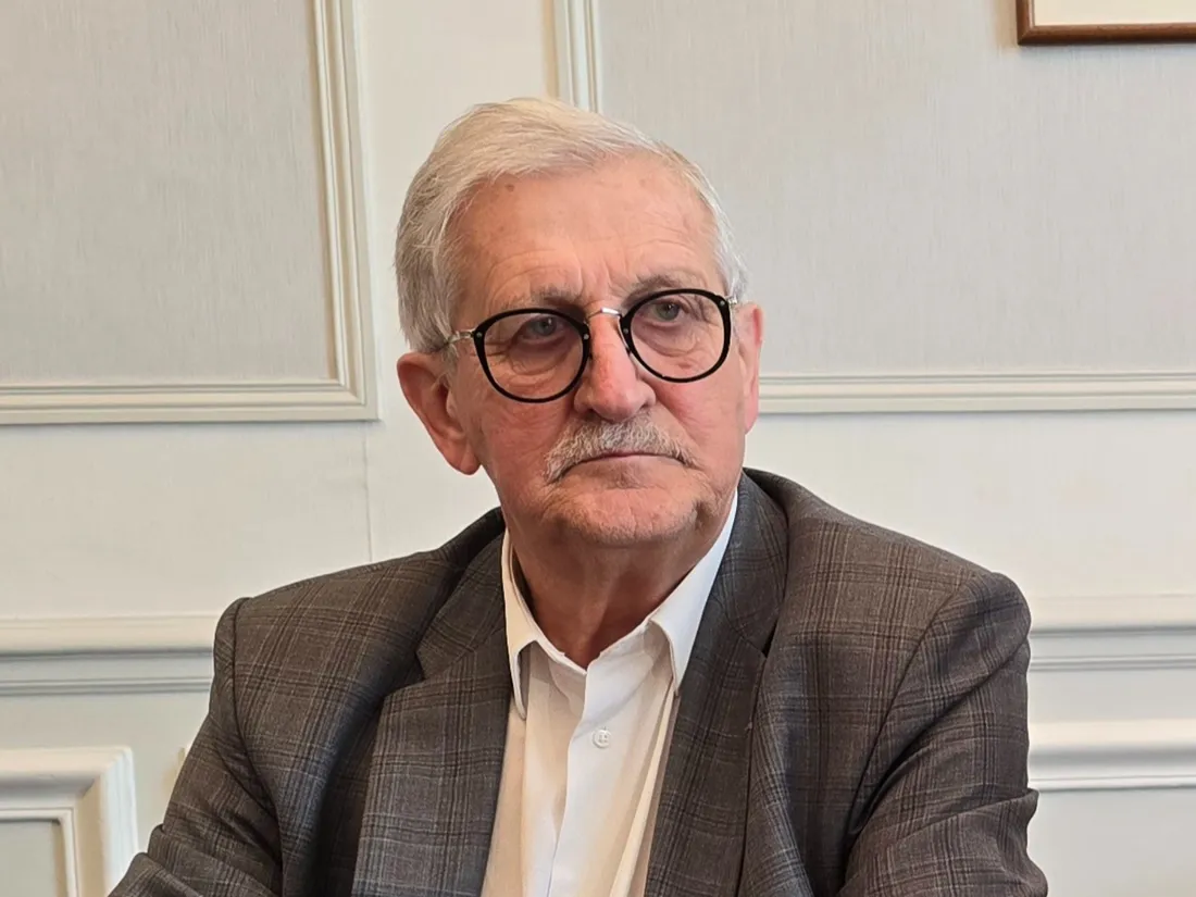 Emile Roger Lombertie, maire de Limoges
