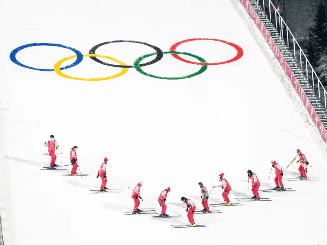 JO-2022 : les Jeux démarrent, le curling pose la première pierre