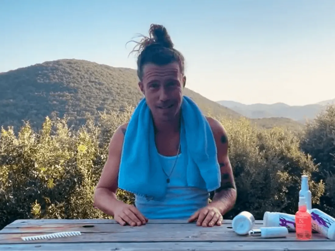 Routine capillaire Julien Doré