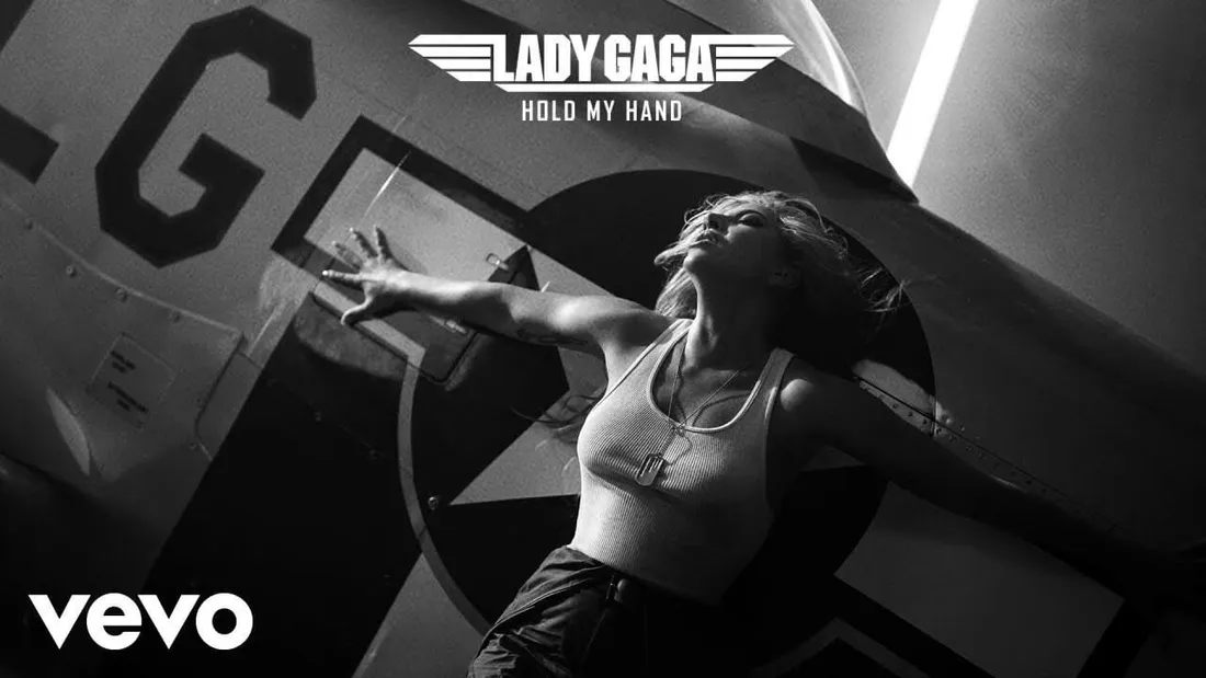 Lady Gaga dévoile "Hold My Hand", la bande originale de "Top Gun : Maverick"