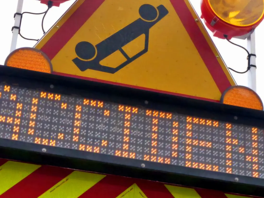Panneau accident de la DIR Centre-Ouest
