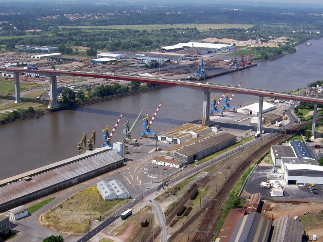 Pont de Cheviré - Wikimedia