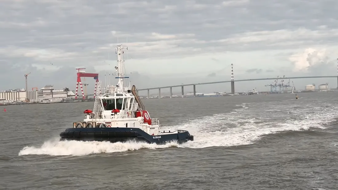 Port de Saint-Nazaire : la grève des remorqueurs se poursuit, plusieurs navires bloqués