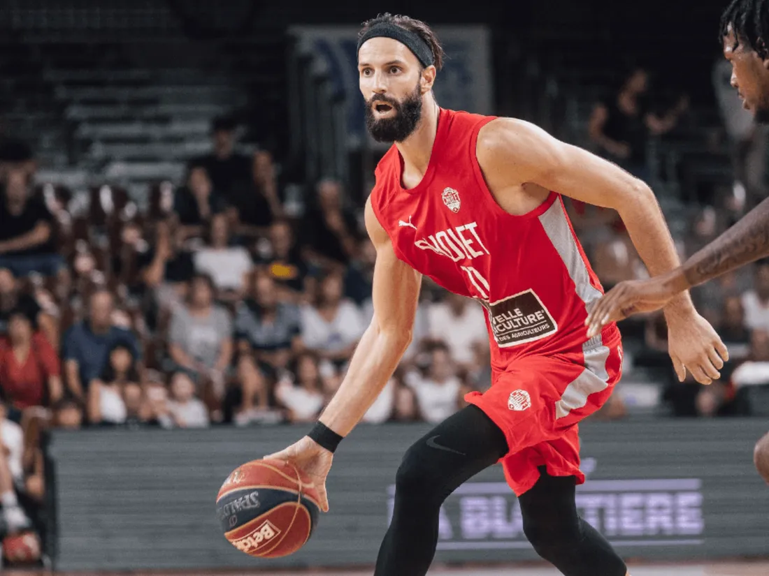 Vojtecj Hruban joueur de Cholet Basket