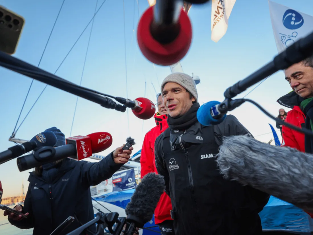 Arrivée Sébastien Simon Vendée Globe