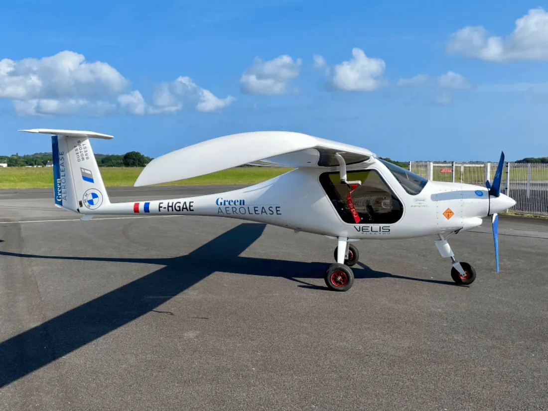L'avion électrique, le Velis Electro, a été présenté cette semaine à l’aérodrome de Morlaix.