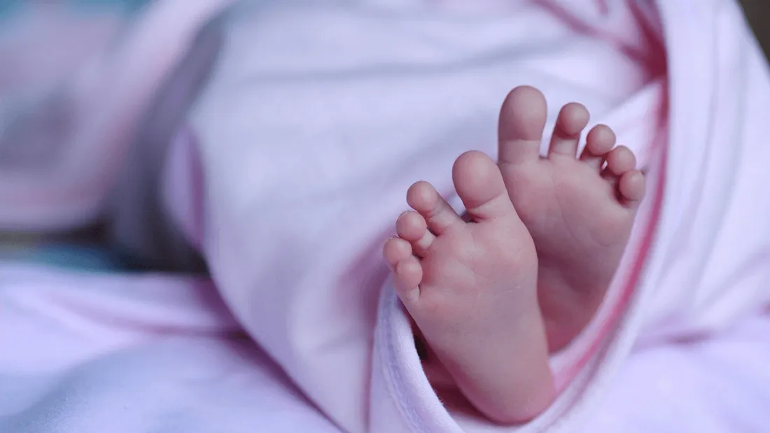 67 ans pour découvrir qu’ils ont été échangés à la naissance