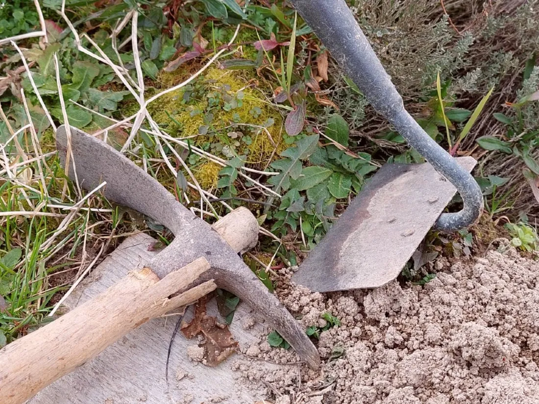 Outils de jardinage