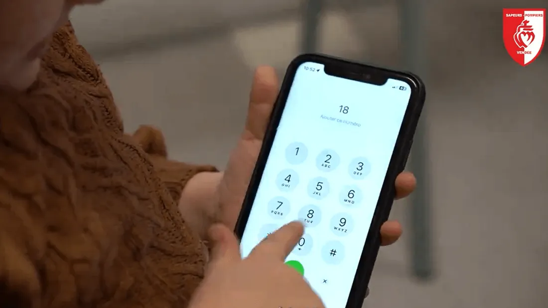 Shannon, quatre ans, compose le 18 pour alerter les sapeurs-pompiers de Vendée 