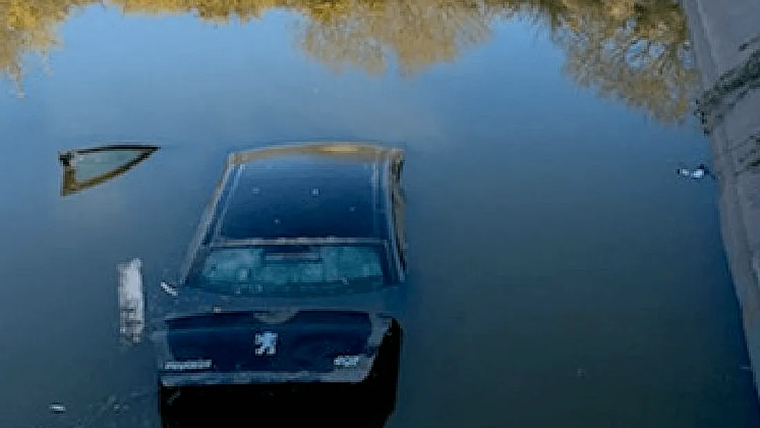 Deux-Sèvres : un automobiliste termine à l'eau et affirme avoir suivi son GPS