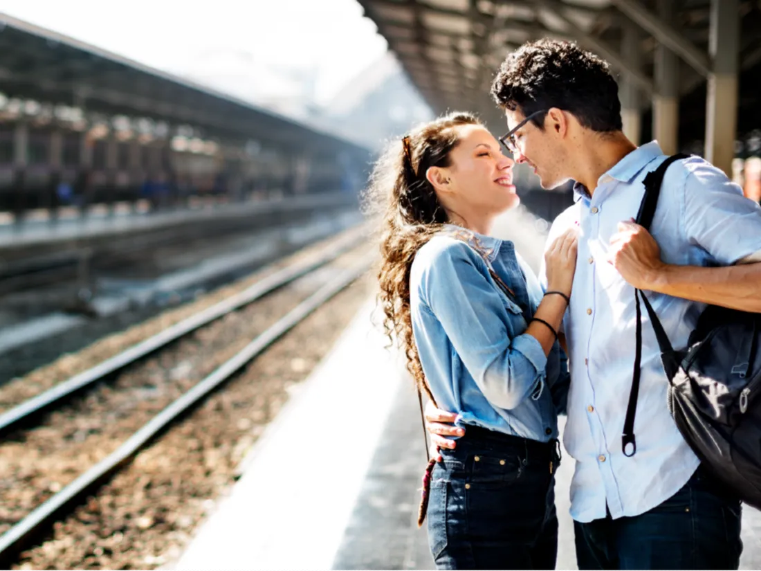 Rencontre dans une gare