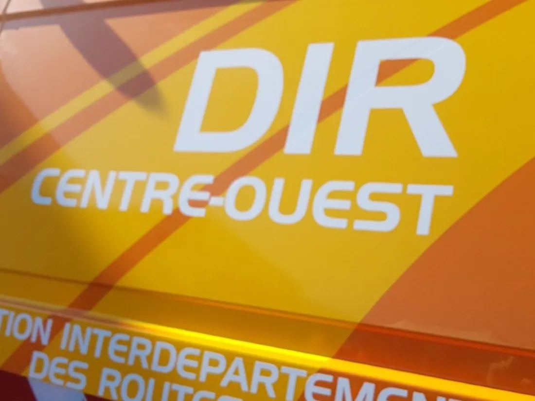 Véhicule de la DIR-Centre-Ouest