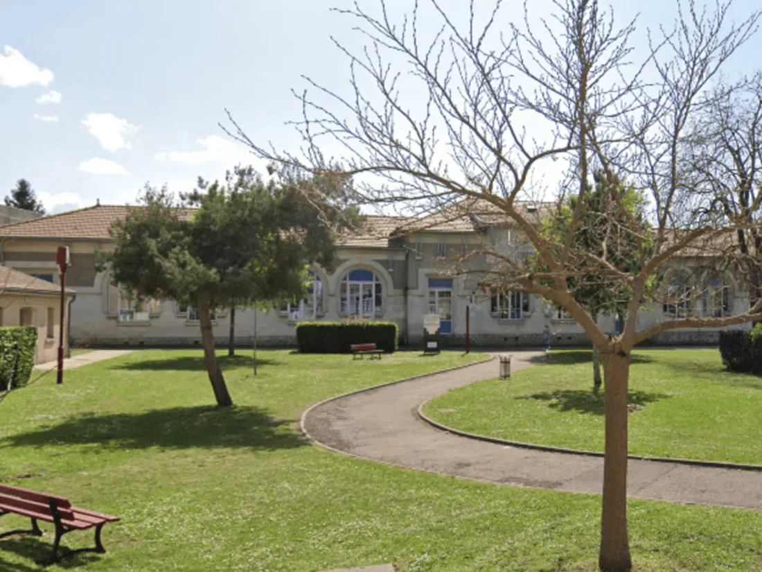 Ecole Marie-Curie à La Couronne