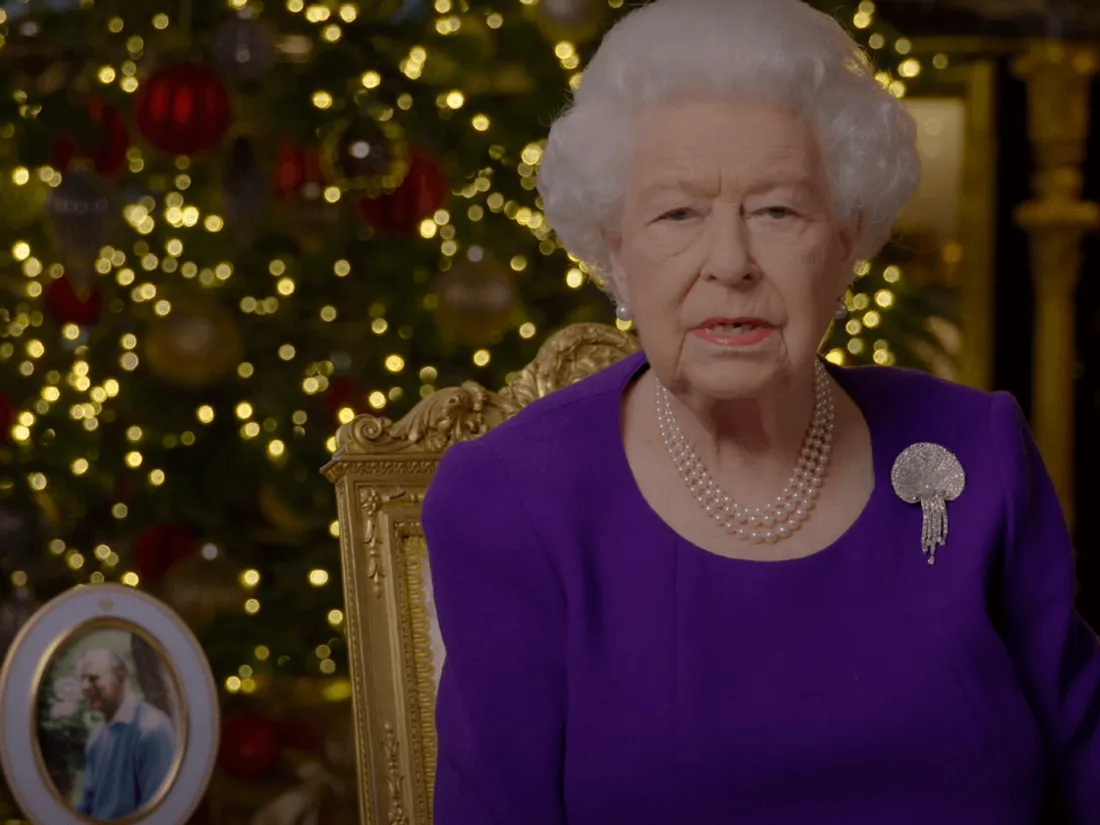 La reine Elizabeth II atteinte par le Covid avec des symptômes "légers"