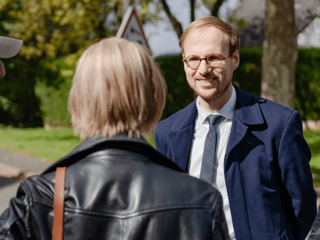 Le maire de Laval injoignable pendant un mois pour cause de congé paternité