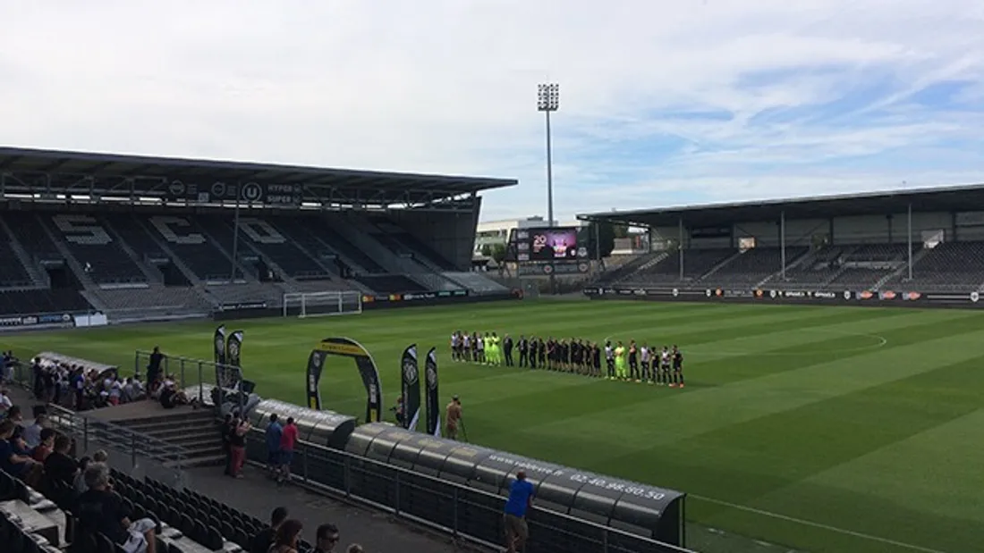 Lionel Messi, blessé, ne jouera pas avec le PSG au stade Raymond Kopa