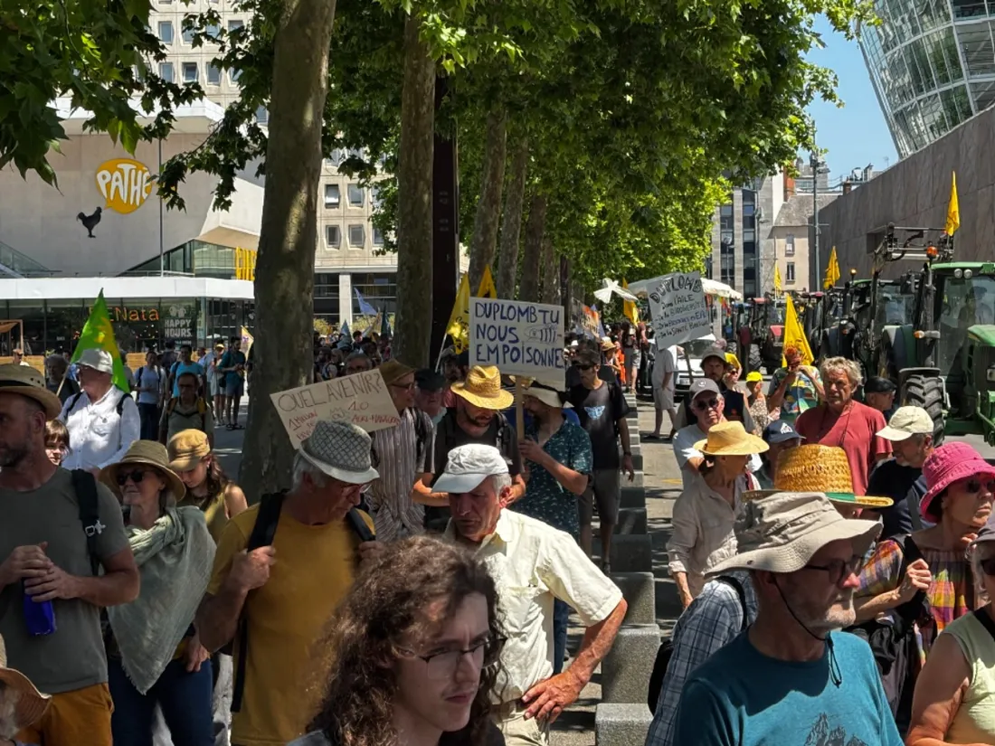  500 personnes se sont mobilisées à Rennes.