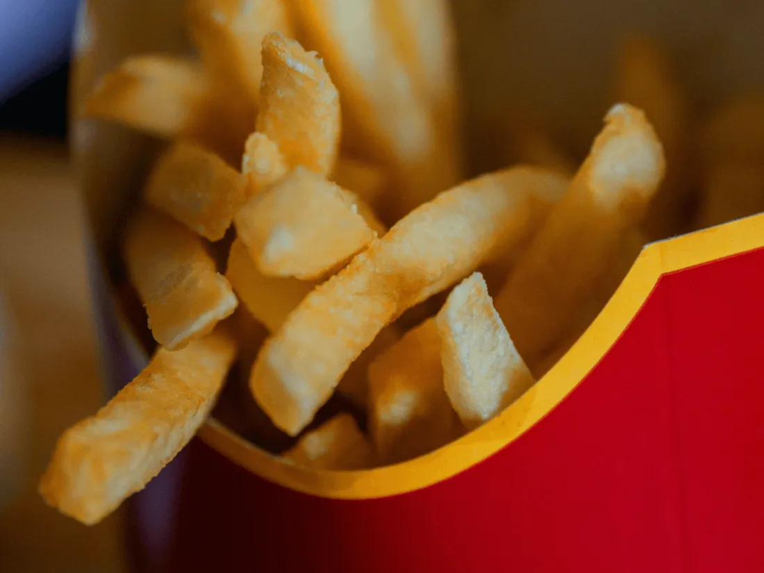 New York : il tire dans la tête d'un serveur de McDonald's pour des frites froides