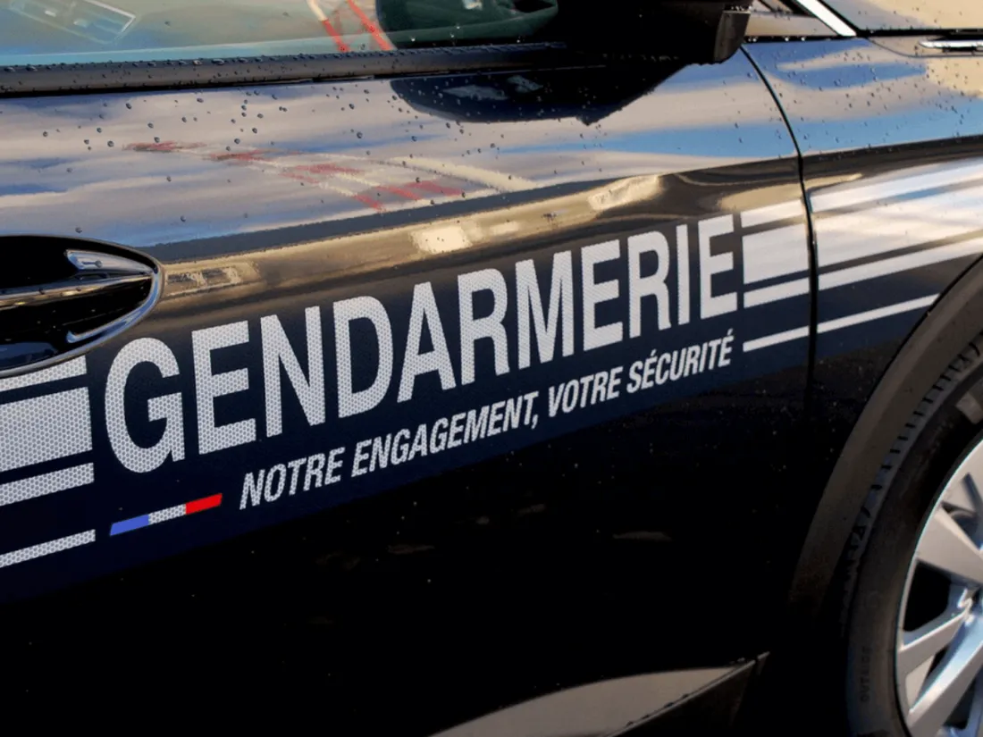 Gendarmerie voiture