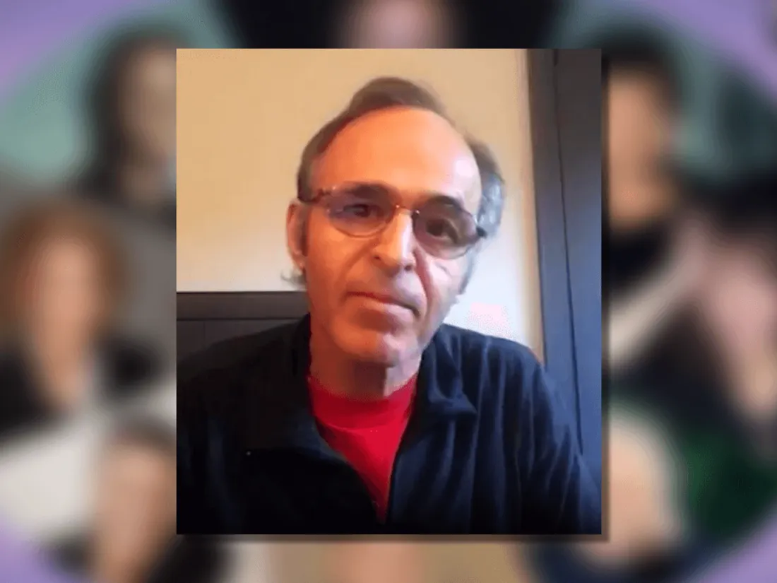 Jean-Jacques Goldman donne une interview à des lycéens, pour la bonne cause