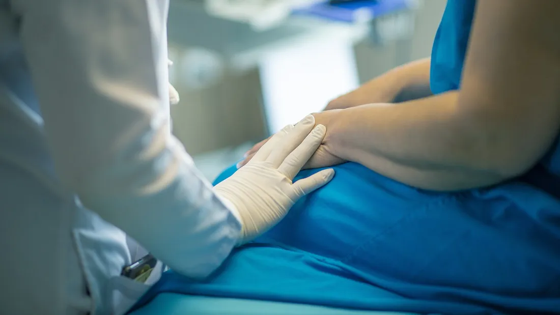 Des patients sont transférés vers d’autres hôpitaux depuis la panne électrique survenue jeudi.