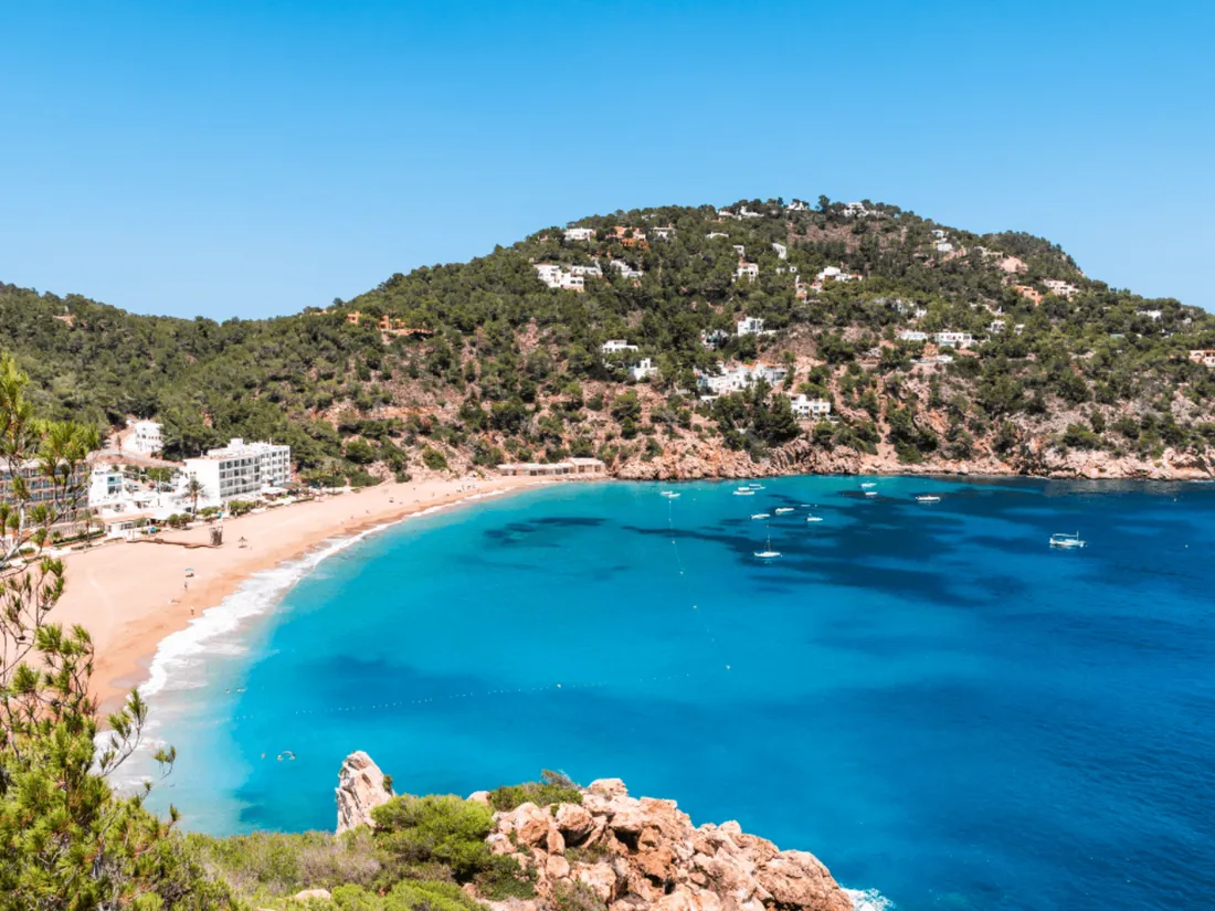 Jean-Michel Blanquer a dévoilé le protocole sanitaire depuis Ibiza, révèle Mediapart