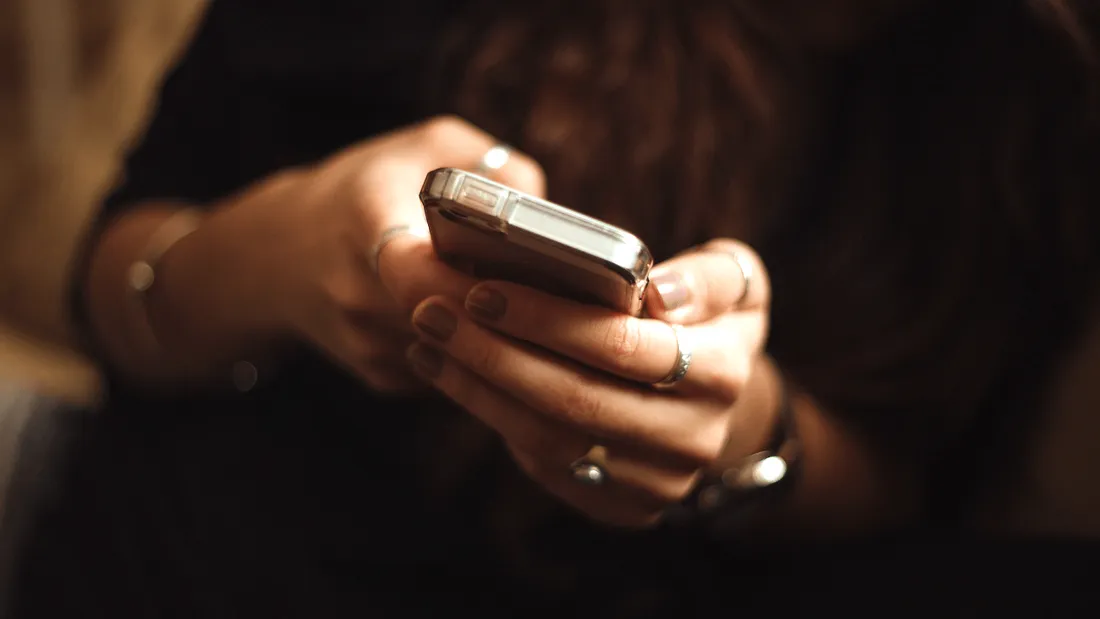 Le cyber-escroc lui a notamment demandé de se dénuder