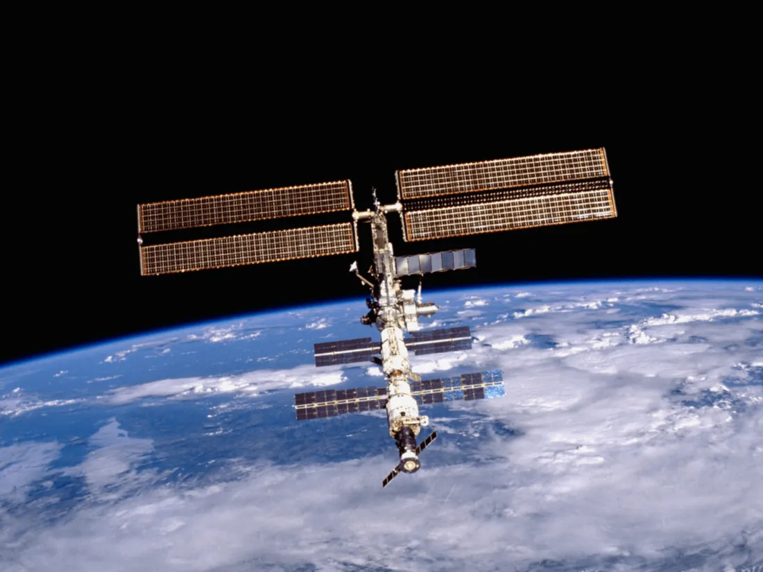 L'ISS a percuté de nombreux débris spatiaux