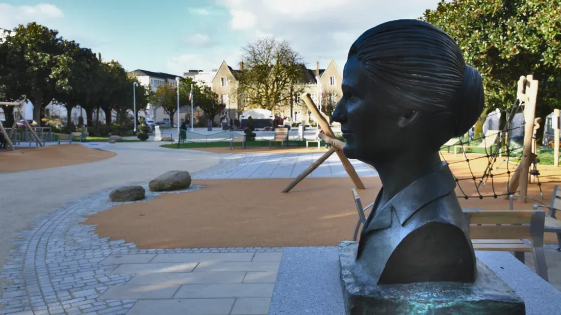 Statue Simone Veil