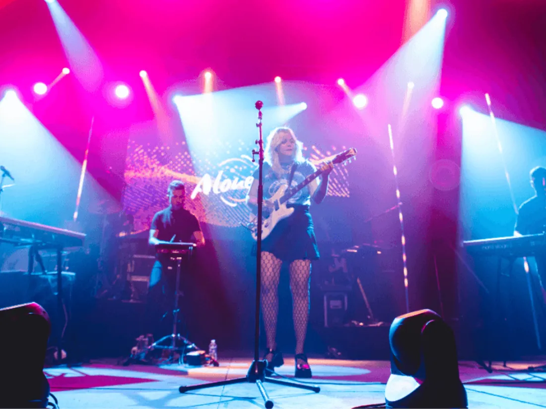 Louane dévoile son nouveau single "Tornade"