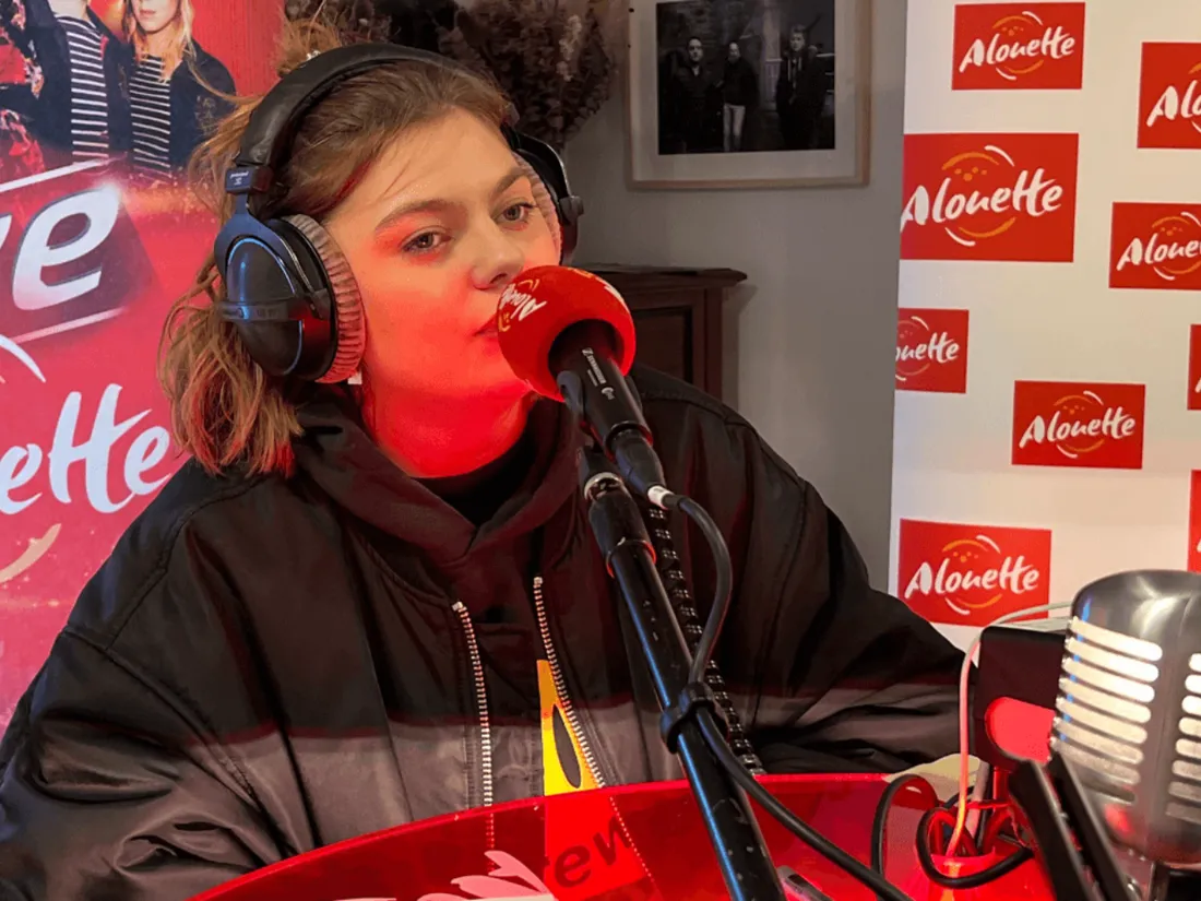 Louane en direct sur Alouette !