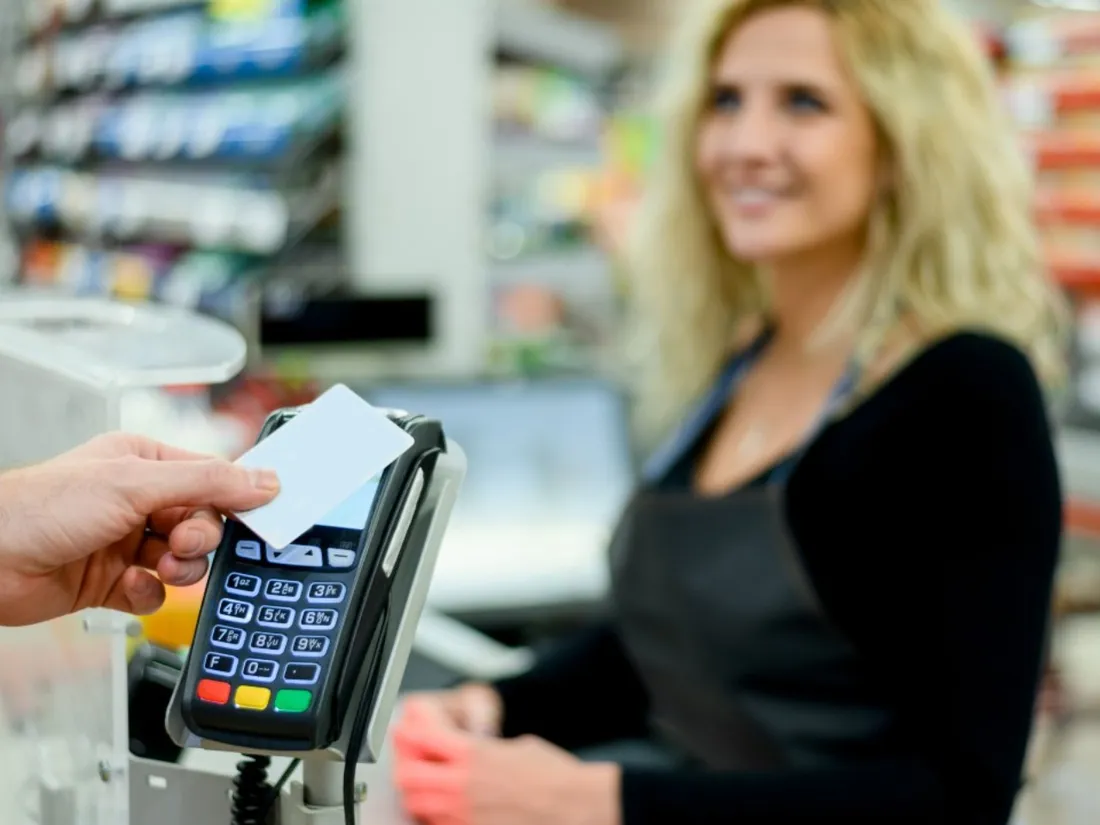 Loire-Atlantique : un hypermarché victime d'escroquerie par l'une de ses caissières