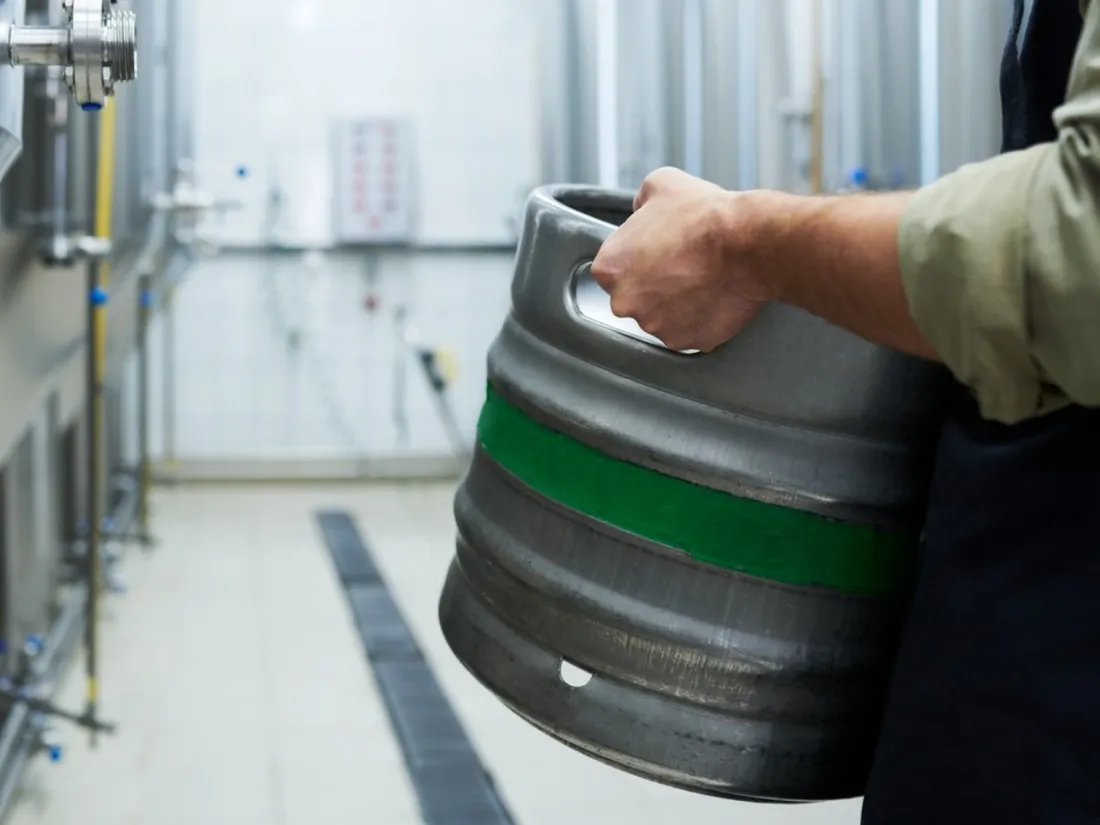 Châteaubriant : un homme meurt percuté par un fût de bière